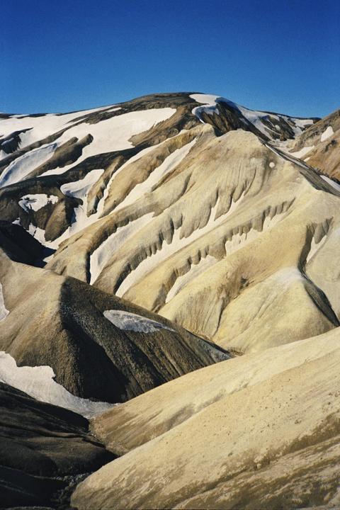 Landmannalaugar [Olympus XA, Lomography 400]