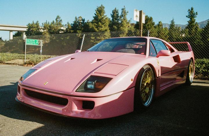 Pink Ferrari F40 [Pentax K1000, Takumar 28mm f2.8, Portra 400]