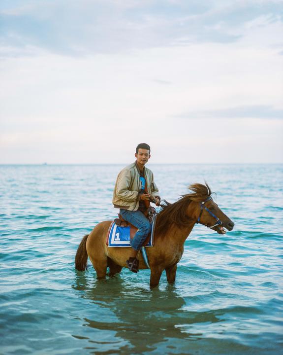 20 more portraits this month from Thailand. Pentax 67 - 105mm 2.4, Portra 160/400/800