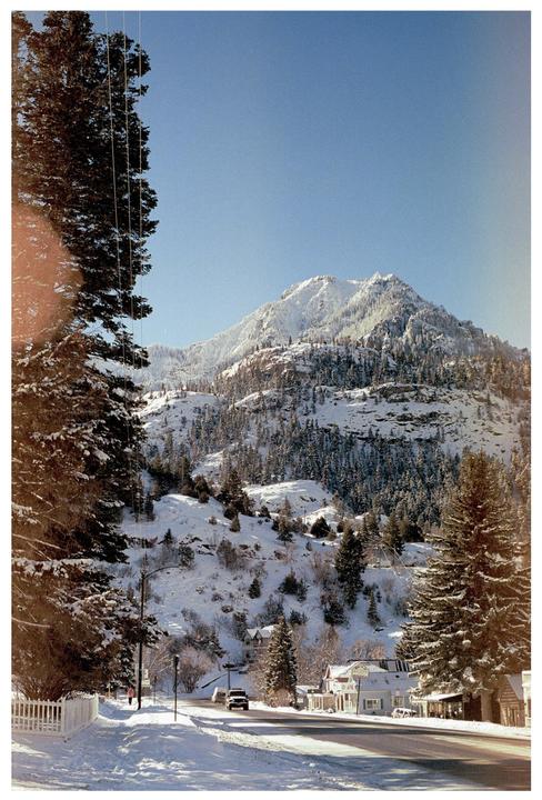 Quick trip to Ouray | Olympus OM-2n, 50mm f1.8, Portra 400 and Elektra 100