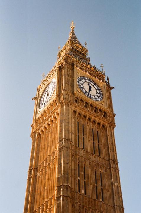 Big Ben - 1 Or 2? [Nikon FE2, Nikkor 50mm f/1.8, Gold 200]