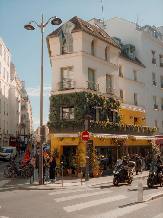a few from Paris | leica m6 | vision 3 250d